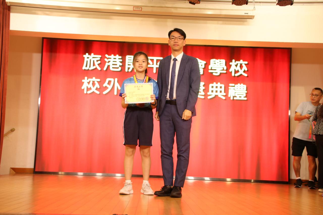 5D何昕玥